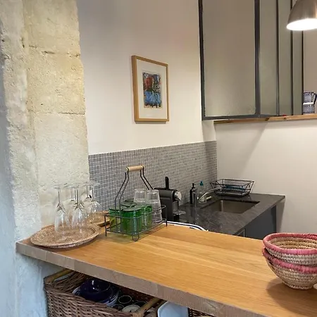 Un Oasis Au Coeur De La Vieille Ville, Classe 4 Etoiles *