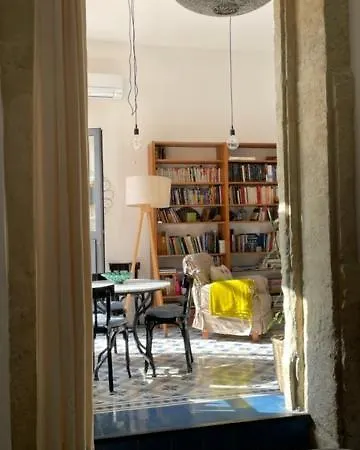 Un Oasis Au Coeur De La Vieille Ville, Classe 4 Etoiles Appartamento Montpellier
