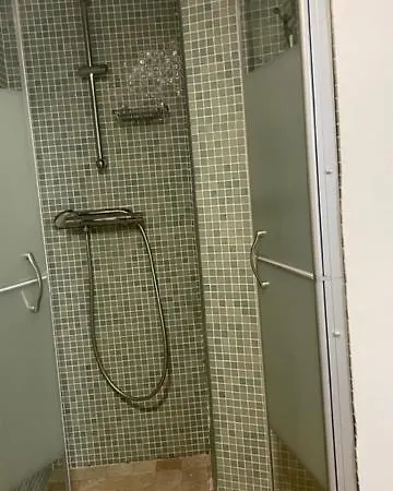 Un Oasis Au Coeur De La Vieille Ville, Classe 4 Etoiles Appartamento Montpellier